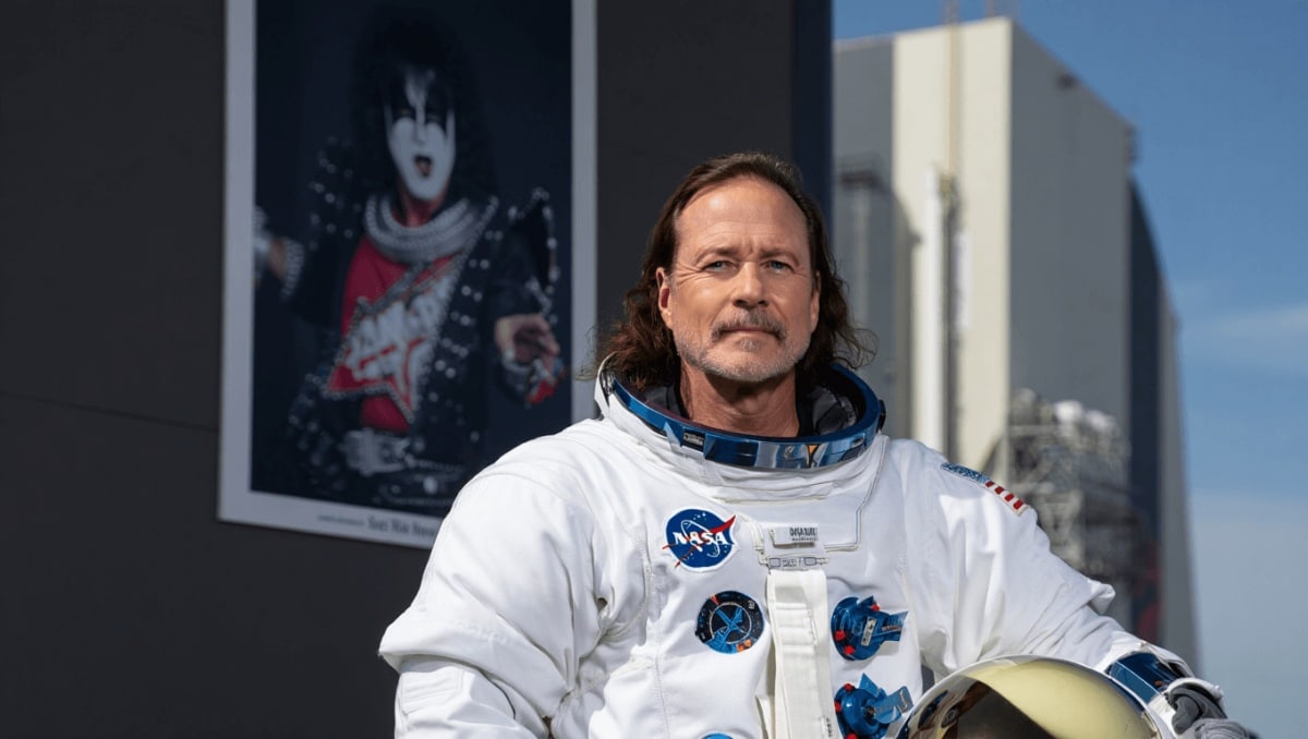 KISS Fans Are Campaigning for Ace Frehley To Be Made an Honorary Astronaut Posthumously
