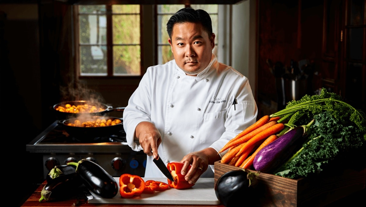 3 culinary tricks that might get you to eat more veggies, according to chef Roy Choi