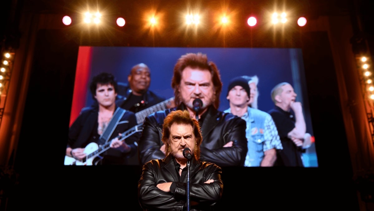 Ted Nugent Ridicules Green Day and Tom Morello, Thinks Eminem and Jack White Are ‘Freak Idiots’