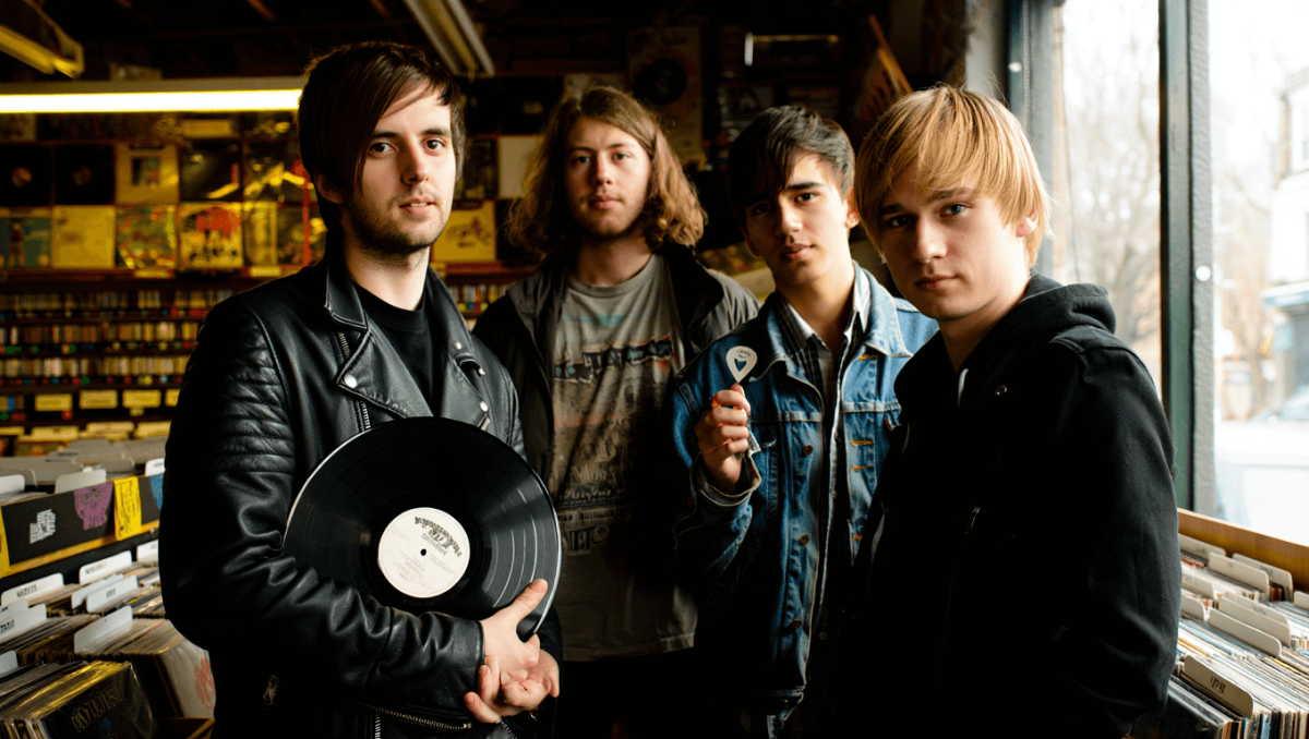 4 Underrated Alt-Rock Albums From the Early 2000s That Are Still Bangers