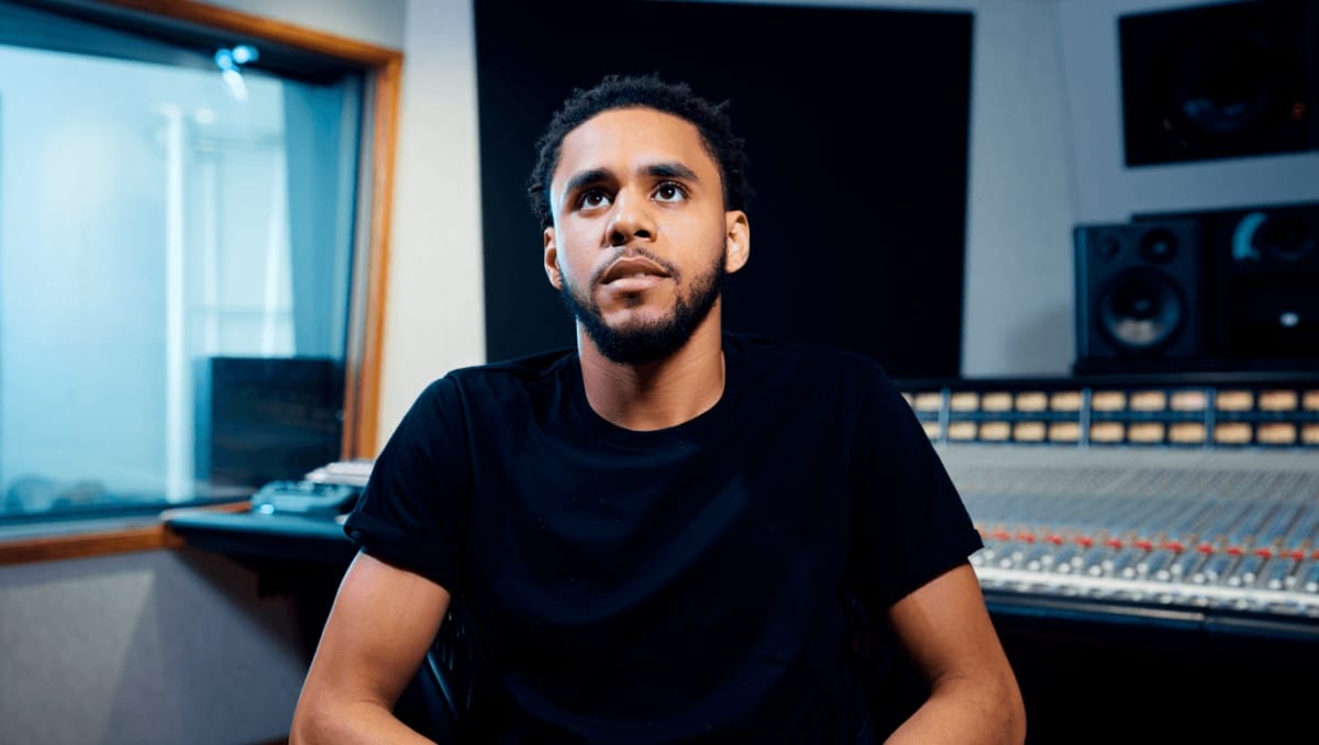 J. Cole Opens up About the Pressure He Felt As Jay-Z’s Protégé: ‘I Wanna Be LeBron and Not Kwame!’