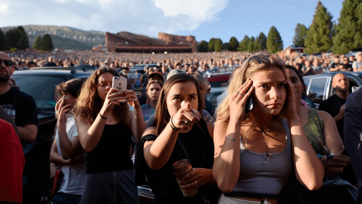 bright eyes red rocks postponed