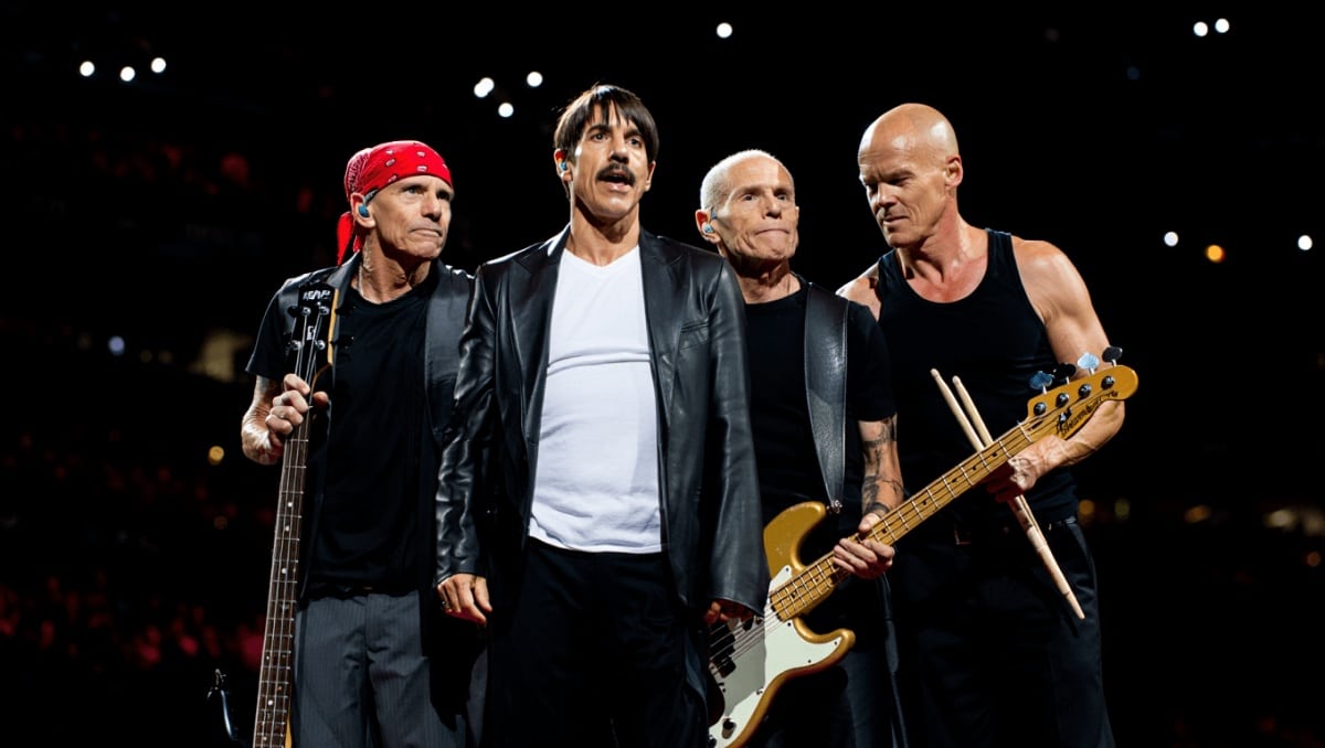 4 Underrated Tracks From Red Hot Chili Peppers’ ‘Stadium Arcadium’, Which Was No. 1 on This Day in 2006
