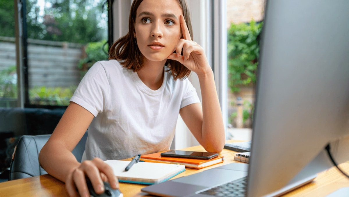 The surprisingly undisciplined trick to escaping social media