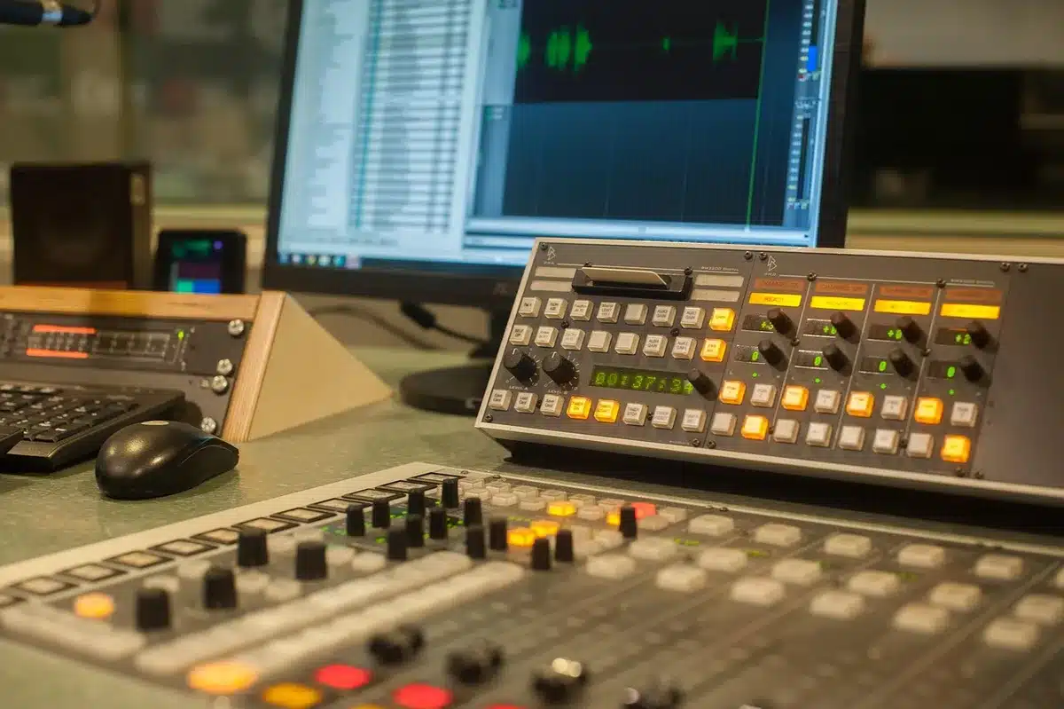 String section in a recording studio suggesting orchestral sample loops
