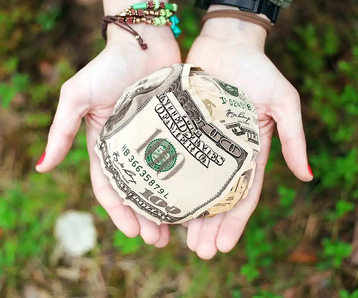 Donor making small-dollar online political donation on laptop