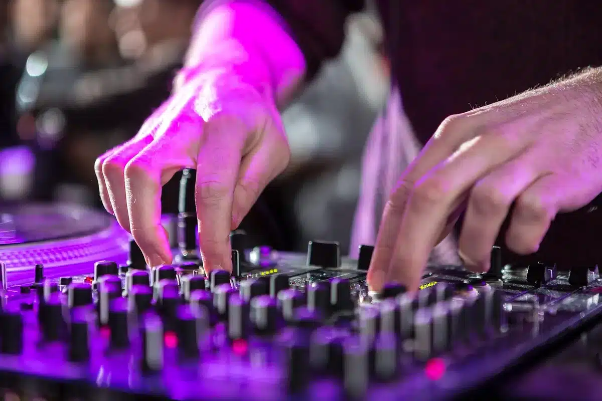 Close-up of a vintage mixing console to evoke 90s production style